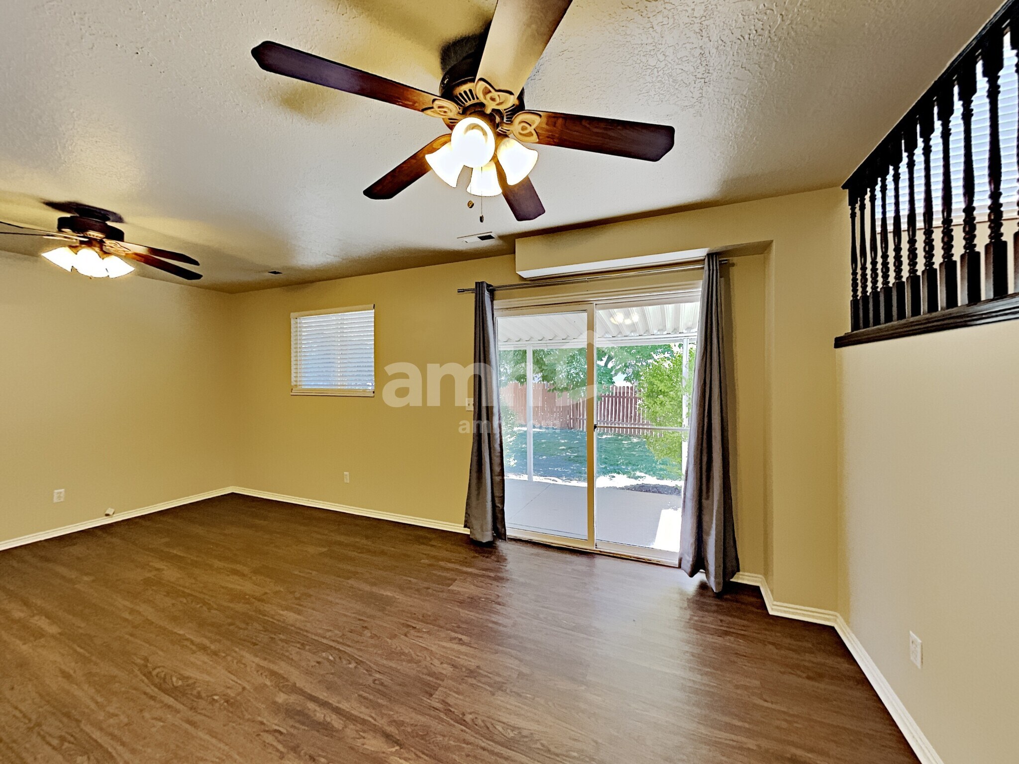 Building Photo - 515 W 150 S