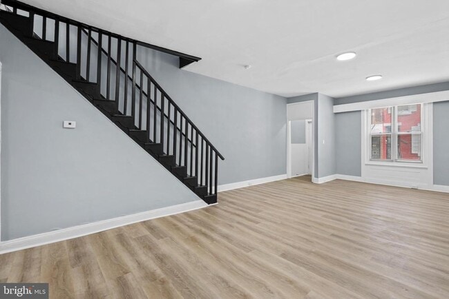 Building Photo - 1855 Brunner St