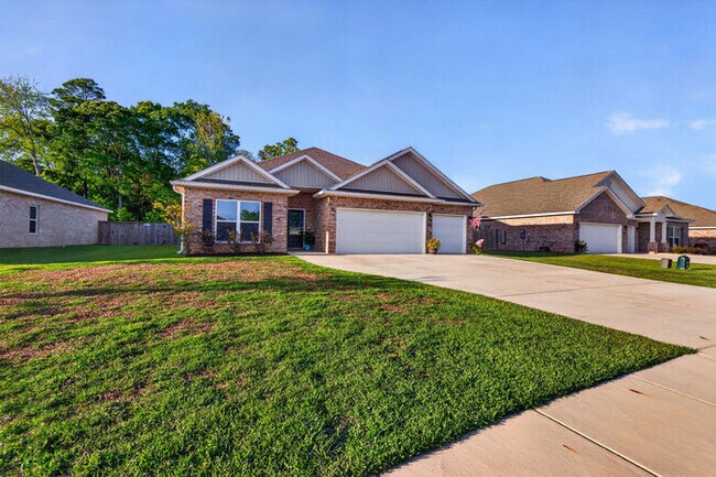 Building Photo - 8009 Crawford Dr