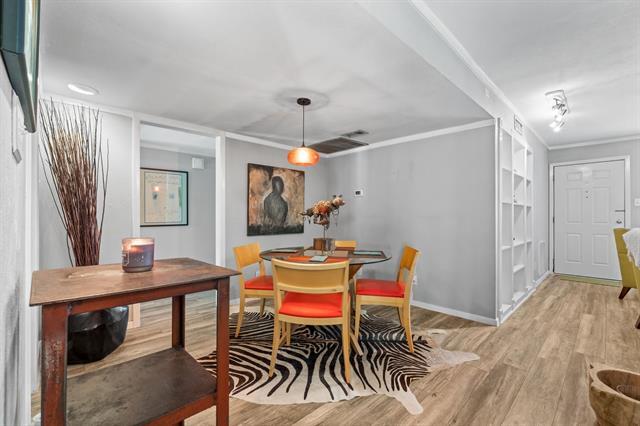 Building Photo - 5924 Birchbrook Dr