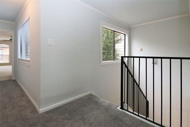 Building Photo - 2555 Bering Dr