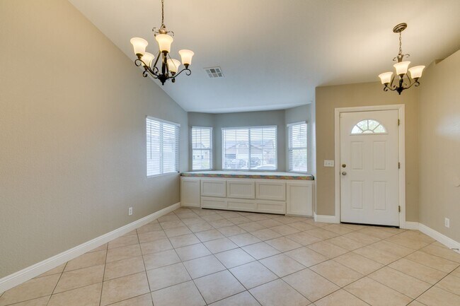 Building Photo - 437 Waterwheel Falls Dr