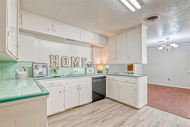 Building Photo - 4117 Lemac Dr