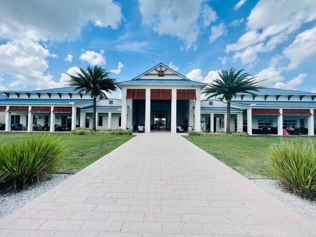 Building Photo - Lagoon Life + Luxury Living in St. Johns County - Beachwalk Townhome on the water!