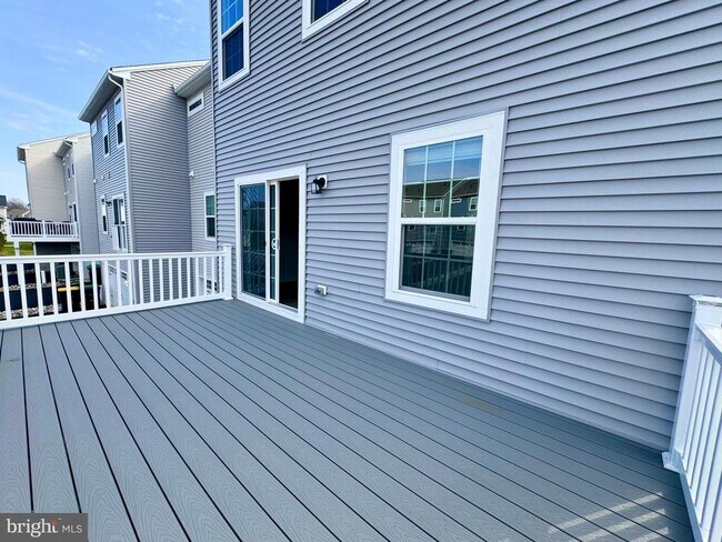 Building Photo - 547 Lewes Landing Rd