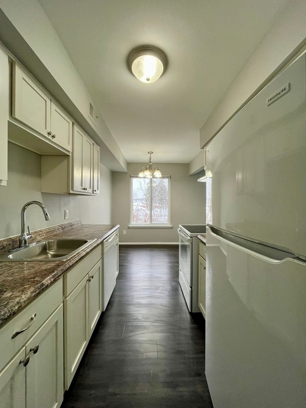 Building Photo - 11333 Old Goddard Rd