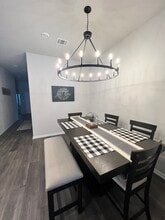 Building Photo - 145 Rains