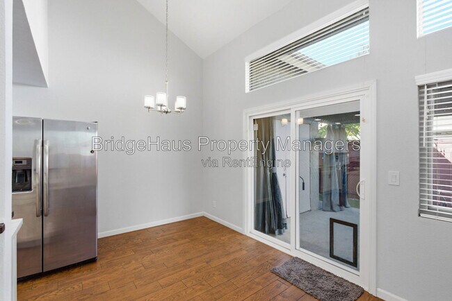 Building Photo - 7328 Tooma St