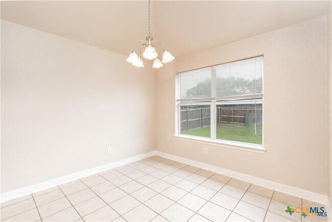 Building Photo - 912 Heather Marie Ct