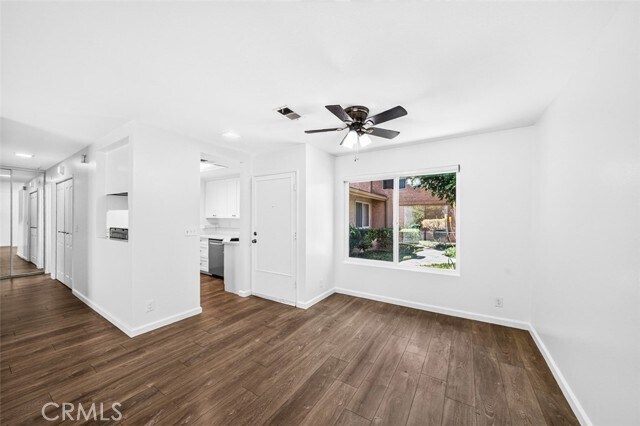 Building Photo - 901 N Citrus Dr