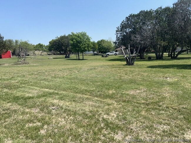 Building Photo - 2807 Brinegar Rd