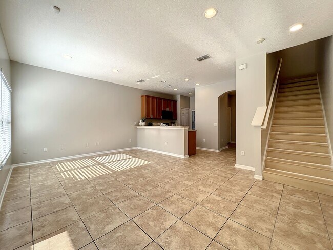 Building Photo - Clubside Pointe