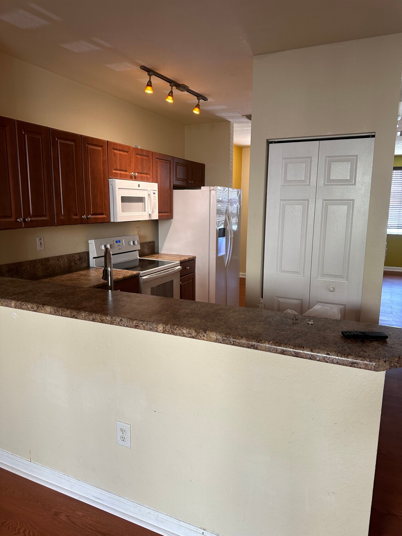 Kitchen - 9217 SW 227th St