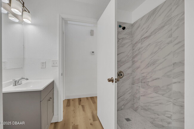 Building Photo - 4873 Orange Blvd