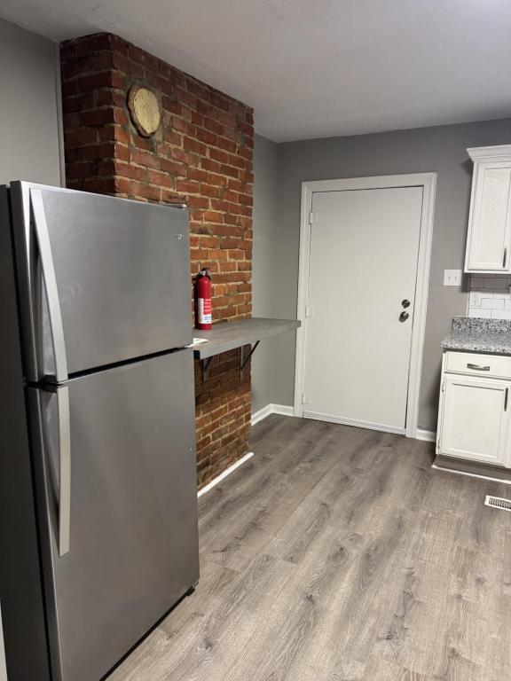 Building Photo - 951 S Shelby St