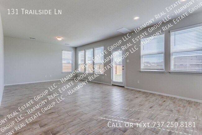 Building Photo - 131 Trailside Ln