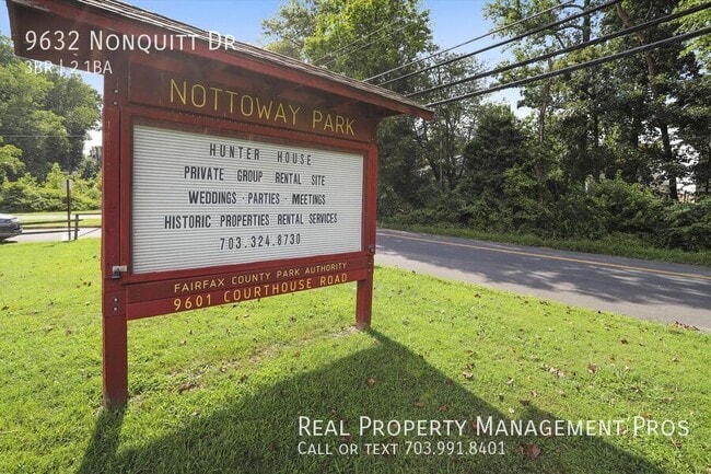 Building Photo - 9632 Nonquitt Dr