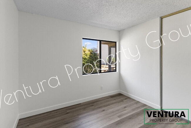 Building Photo - Clean 3-Bedroom, 2 Baths with large yard in Moorpark – Comfort & Convenience Await!