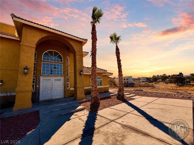 Building Photo - 764 Benedict Dr