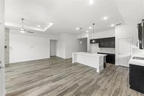 Building Photo - 619 Creekview Ln