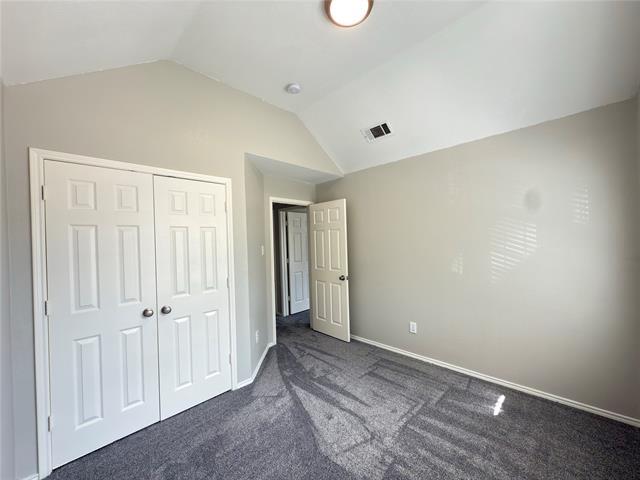 Building Photo - 1153 Regal Dr