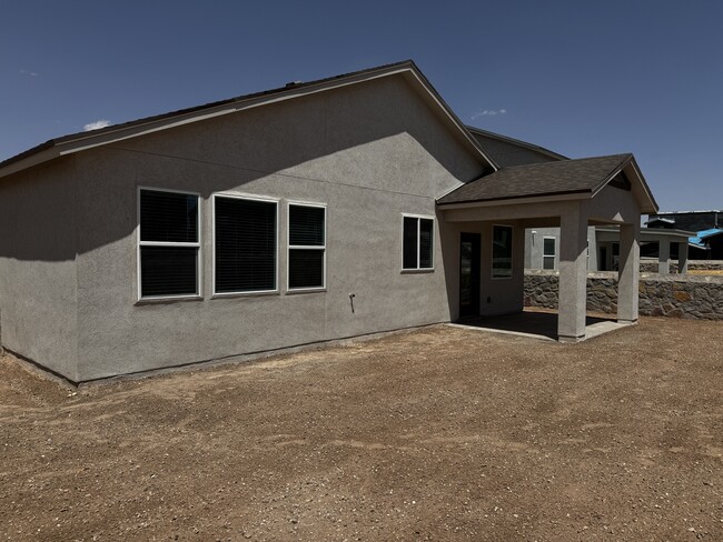 Building Photo - 14434 Aria Lopez Dr