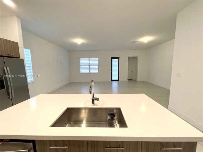 Building Photo - 4506 SW 174th Ave