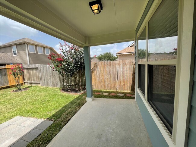 Building Photo - 6110 Moran Crest Dr