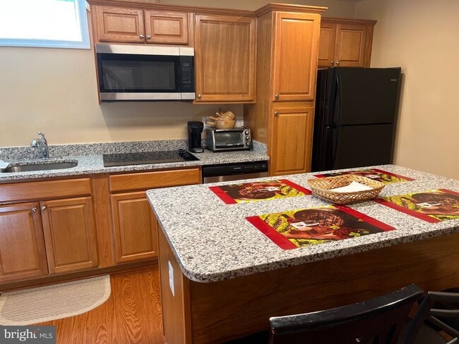 Building Photo - 5802 Telluride Ln