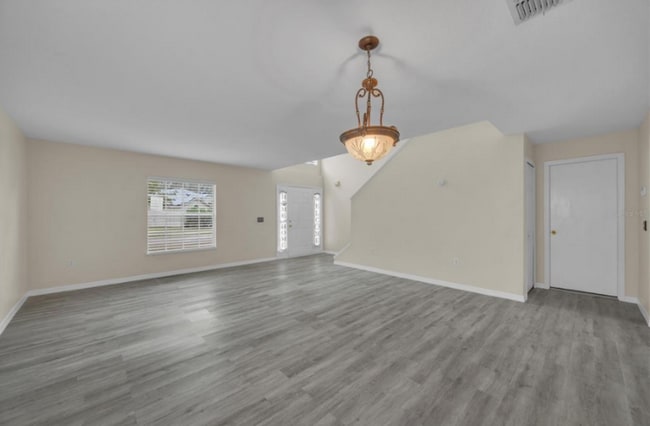 Building Photo - 1703 Alhambra Crest Dr