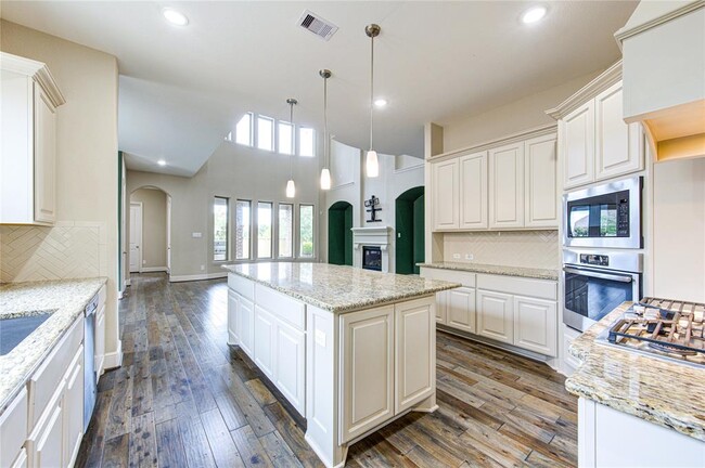 Building Photo - 2827 Winthrop Mdw Wy