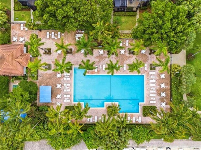 Building Photo - 3610 Yacht Club Dr