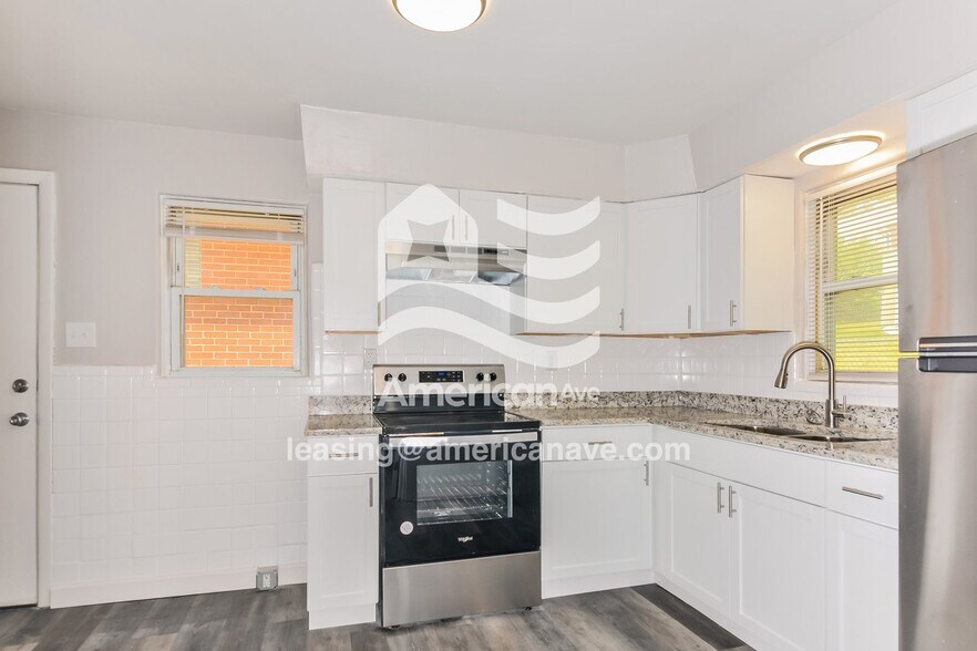 Building Photo - 6931 Roland Blvd