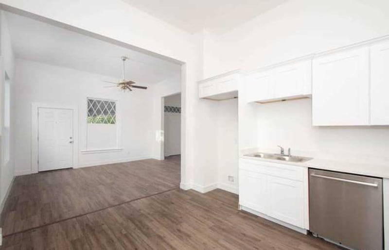 Building Photo - 2120 Monterey St