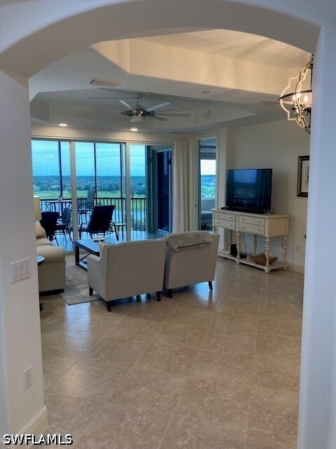 Building Photo - 580 El Camino Real