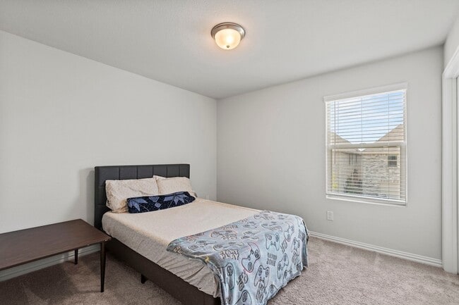 Building Photo - 4014 Saddlehorn Wy