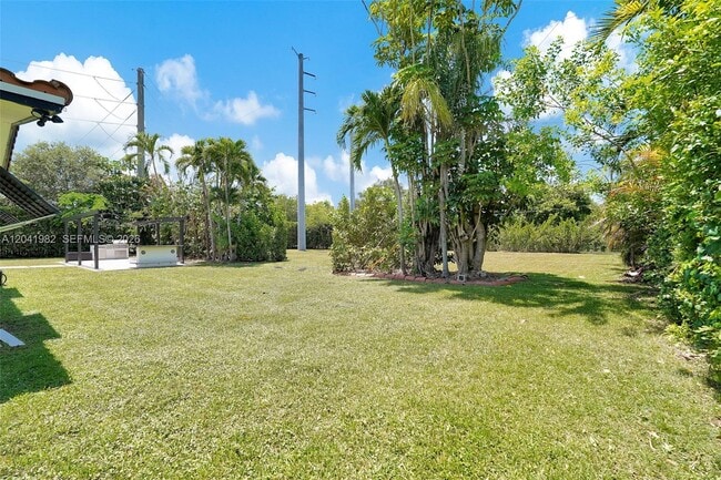 Building Photo - 7700 SW 139th Ter