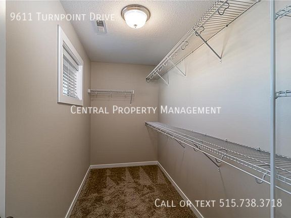 Building Photo - 9611 Turnpoint Dr