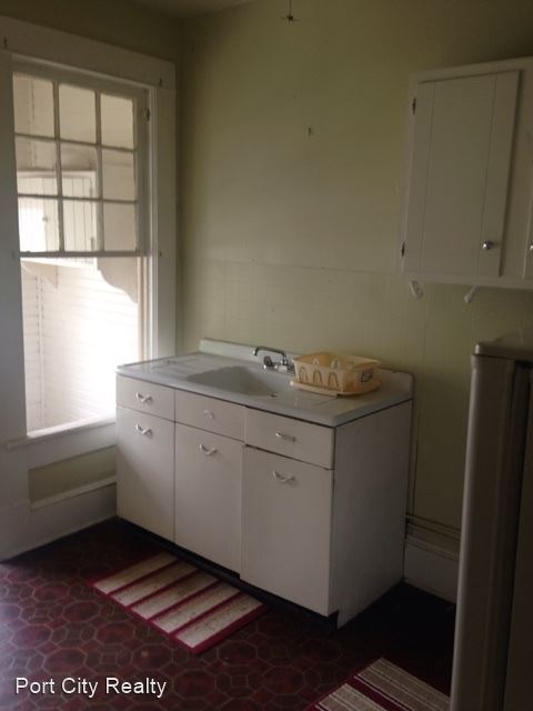 Building Photo - 1 br, 1 bath House - 2432 Creswell Unit 4