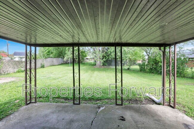 Building Photo - 1663 Haft Dr