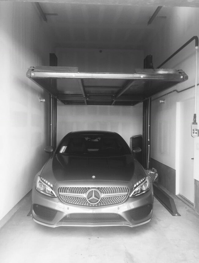 Building Photo - 969 Sigsbee St