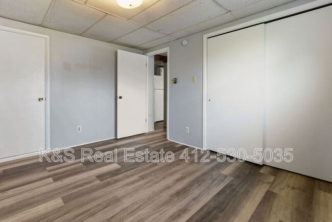 Building Photo - 411 Steck St