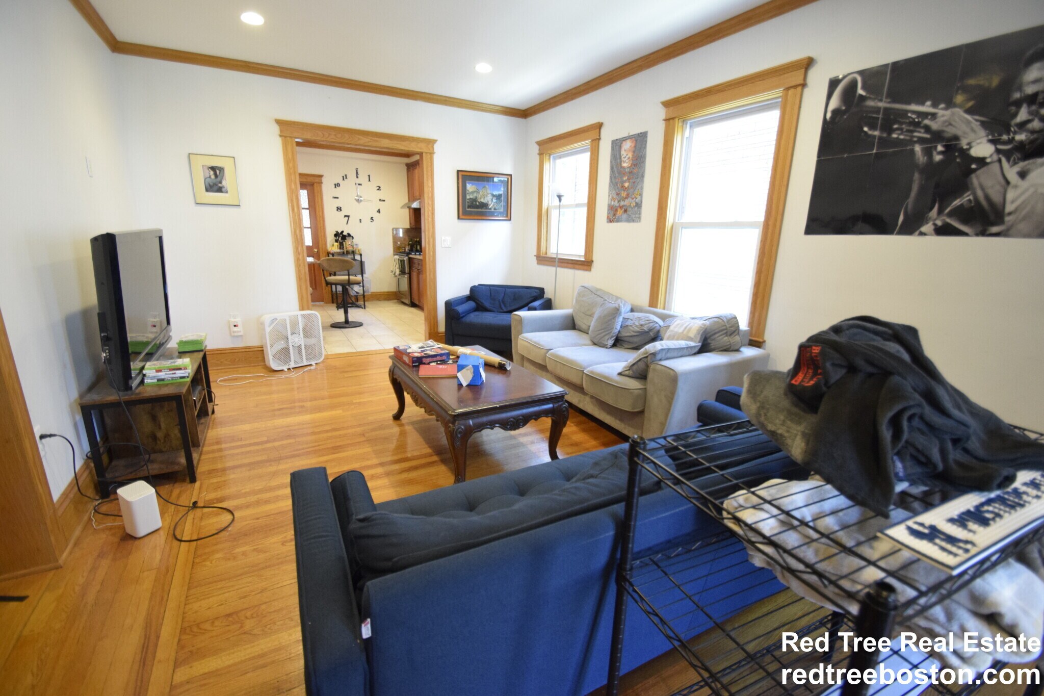 Building Photo - 124 Columbia St