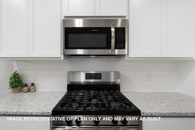 Building Photo - 16852 Pink Wintergreen Dr