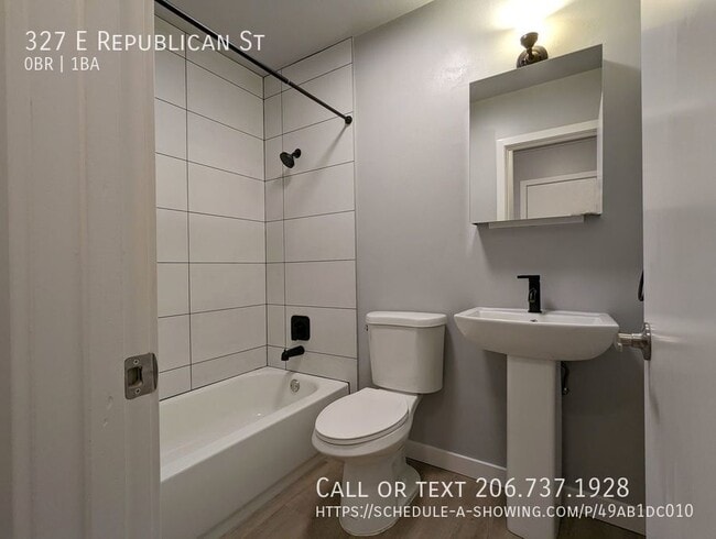 Building Photo - 327 E Republican St