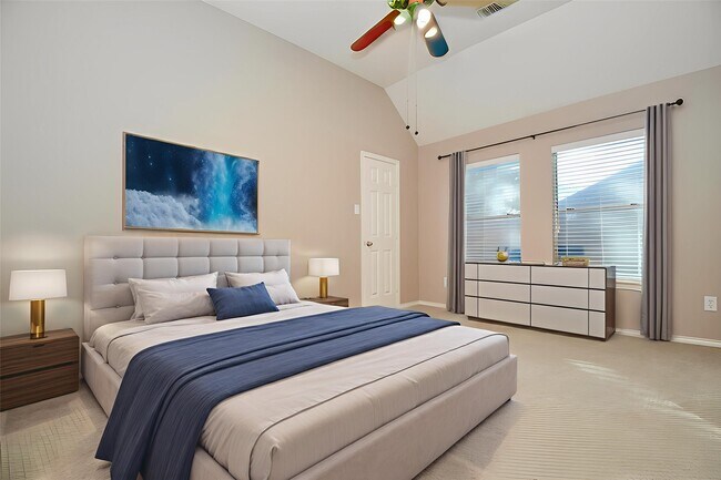 Building Photo - 4202 Creek Hollow Ln