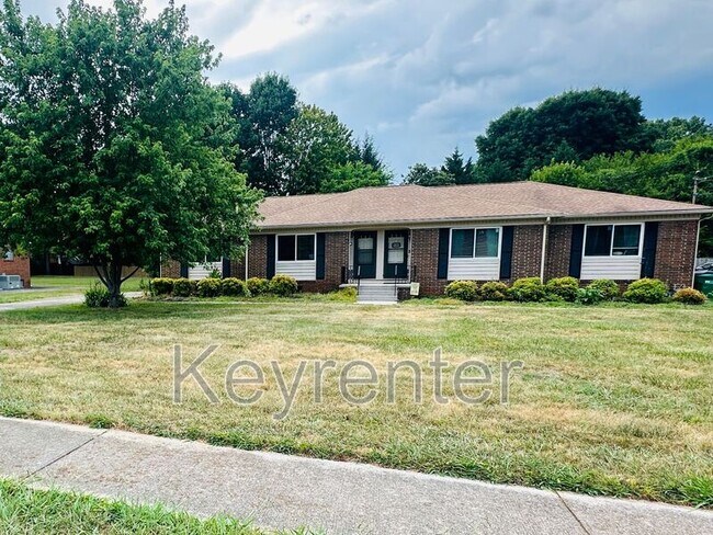 Primary Photo - 11629 S Williamsburg Dr