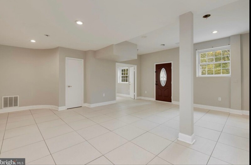 Building Photo - 7320 Bradley Blvd