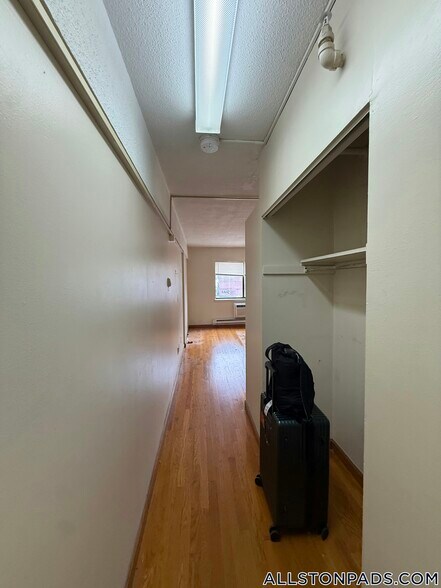 Building Photo - 1110 Commonwealth Ave