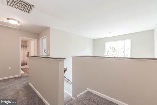 Building Photo - 342 Europa Way